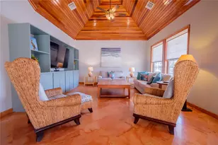 2 Barrier Reef Dr, Newport Beach, CA - Photo 20