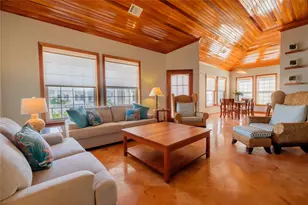 2 Barrier Reef Dr, Newport Beach, CA - Photo 22