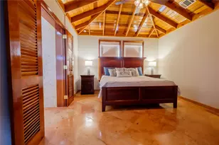 2 Barrier Reef Dr, Newport Beach, CA - Photo 10
