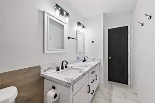 1215 Lawrence St, Rosenberg, TX 77471 - Photo 24