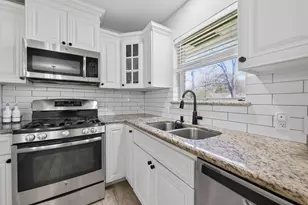 1215 Lawrence St, Rosenberg, TX 77471 - Photo 12