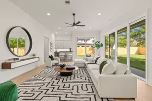 1426 Huge Oaks St, Houston, TX 77055 - Photo 16