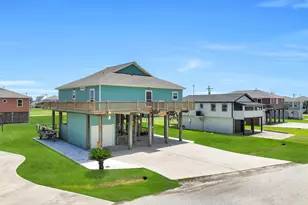 2418 Sand Crab, Port Bolivar, TX 77650 - Photo 32