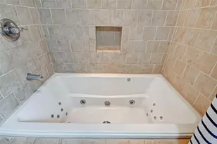 12658 Westella Dr, Houston, TX 77077 - Photo 24