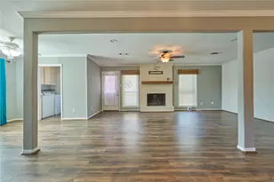 12658 Westella Dr, Houston, TX 77077 - Photo 10