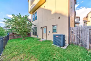 12258 Oxford Cres Cir, Houston, TX 77082 - Photo 28