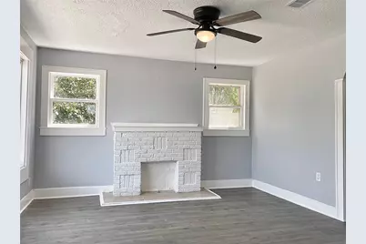 2371 Broadway Street E, San Leon, TX 77539 - Photo 10