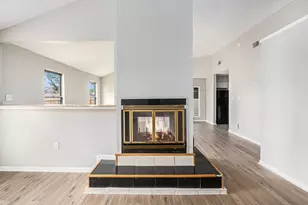 16226 Alden Ridge Dr, Houston, TX 77053 - Photo 4