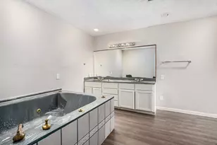 16226 Alden Ridge Dr, Houston, TX 77053 - Photo 8