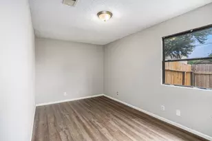 16226 Alden Ridge Dr, Houston, TX 77053 - Photo 18