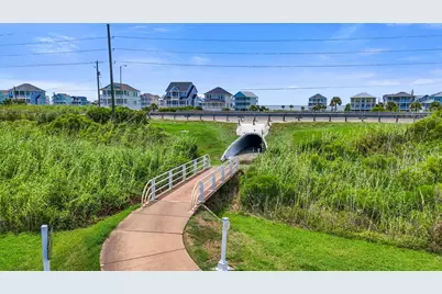 25951 Bay Breeze Drive, Galveston, TX 77554 - Photo 38