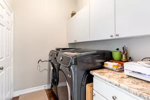 213 Regal Ln, Liberty, TX 77575 - Photo 18