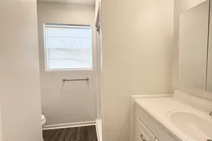 500 Willow Dr, Lake Jackson, TX 77566 - Photo 22