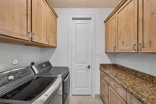 98 Gateway Park Pl, Spring, TX 77380 - Photo 24
