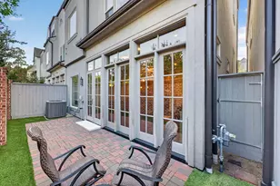 98 Gateway Park Pl, Spring, TX 77380 - Photo 34