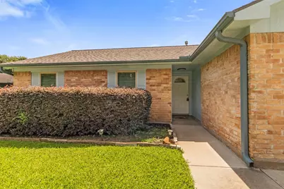 16319 Pitch Pine Drive, Houston, TX 77070 - Photo 2