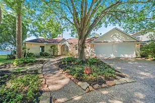 7 Brookhaven Point, Montgomery, TX 77356 - Photo 4