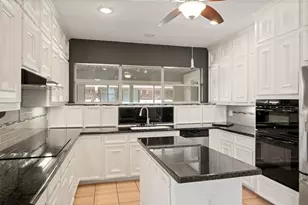 7 Brookhaven Point, Montgomery, TX 77356 - Photo 16