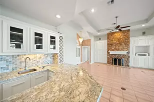 7 Brookhaven Point, Montgomery, TX 77356 - Photo 8