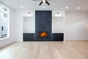 1911 Lauderdale St, Houston, TX 77030 - Photo 16