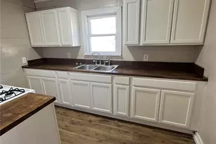 425 3rd St, Jasper, TX 75951 - Photo 8