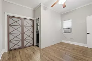 4618 McKinney St, Houston, TX 77023 - Photo 6