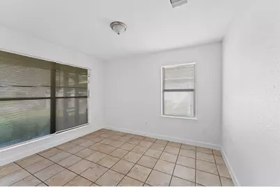 5326 Newkirk Lane, Houston, TX 77021 - Photo 12