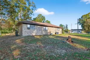 150 Page Ave, Shepherd, TX 77371 - Photo 18