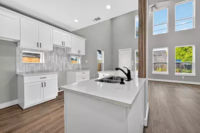 3826 Rosemont Street, Houston, TX 77051 - Photo 6