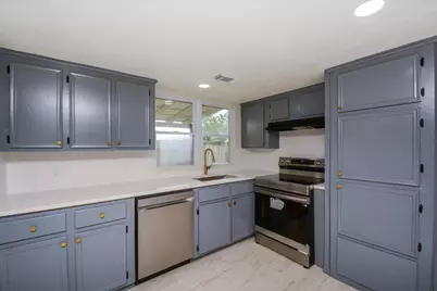6718 Stonewater, Houston, TX 77084 - Photo 10