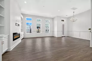 2121 Bidwell Dr, Houston, TX 77018 - Photo 18