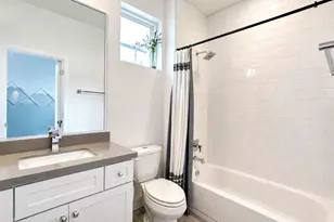 2715 Eado Edge Ct, Houston, TX 77020 - Photo 16