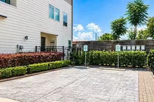 2715 Eado Edge Ct, Houston, TX 77020 - Photo 18