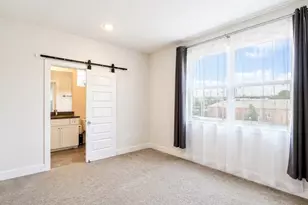2715 Eado Edge Ct, Houston, TX 77020 - Photo 14