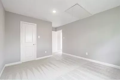 1623 Cherry Ridge Drive, Houston, TX 77077 - Photo 32
