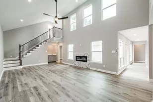 1623 Cherry Ridge Dr, Houston, TX 77077 - Photo 2