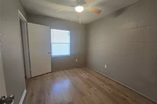 4217 Sealy Ave, Galveston, TX 77550 - Photo 4