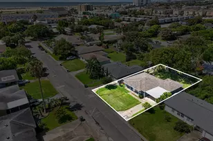 145 San Marino Dr, Galveston, TX 77550 - Photo 26