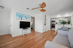 145 San Marino Dr, Galveston, TX 77550 - Photo 10