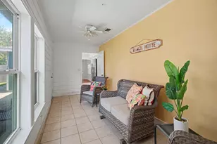 145 San Marino Dr, Galveston, TX 77550 - Photo 12