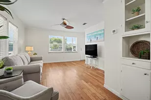145 San Marino Dr, Galveston, TX 77550 - Photo 8
