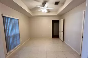 2005 Dawn Crest Ct, League City, TX 77573 - Photo 4