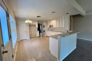 2005 Dawn Crest Ct, League City, TX 77573 - Photo 8