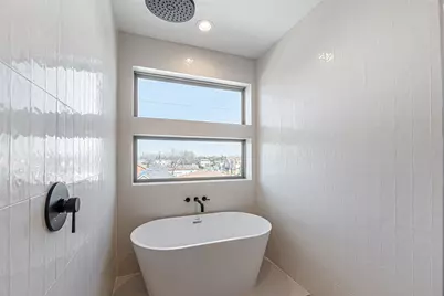2318 Mills Street, Houston, TX 77026 - Photo 36