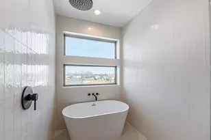 2318 Mills St, Houston, TX 77026 - Photo 36