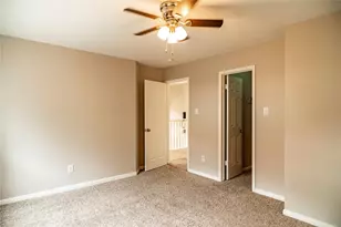 3523 Ashlock Dr, Houston, TX 77082 - Photo 32