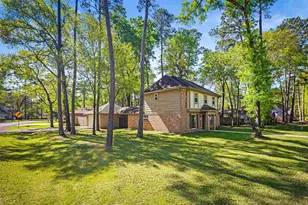 11904 N Blackjack Oak Cir, The Woodlands, TX 77380 - Photo 2