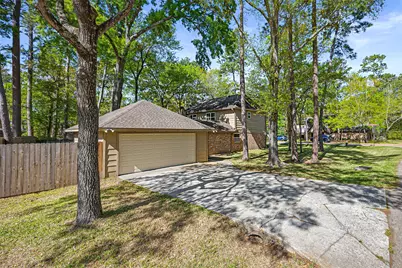 11904 N Blackjack Oak Circle, The Woodlands, TX 77380 - Photo 4