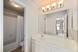 9611 Darbey Trace Dr, Spring, TX 77379 - Photo 20