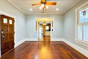 332 W 27th St, Houston, TX 77008 - Photo 6